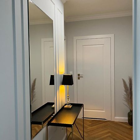 Bella Casa Luxury Apartament Радом Екстер'єр фото