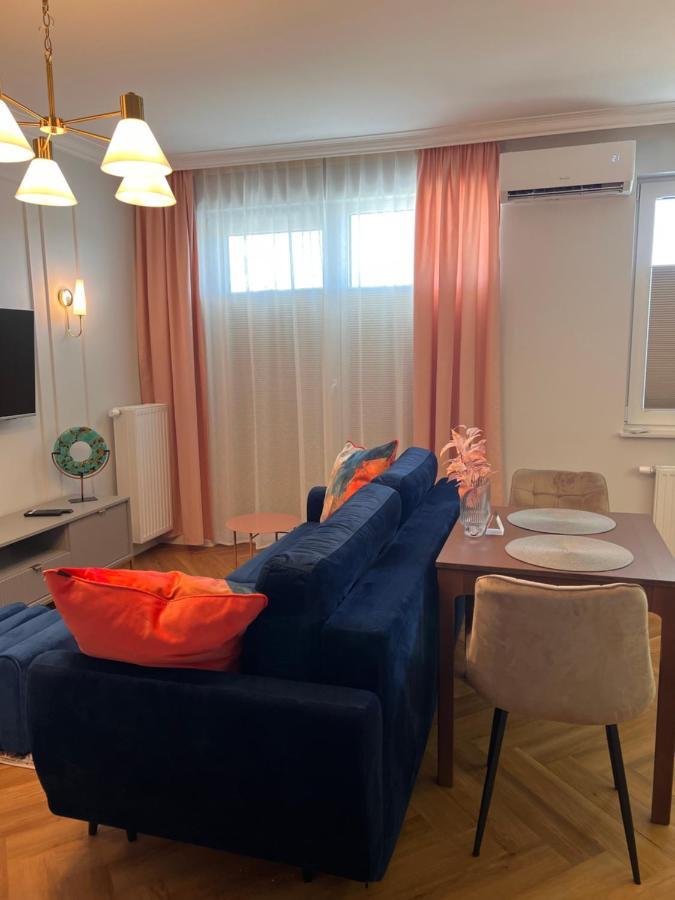 Bella Casa Luxury Apartament Радом Екстер'єр фото